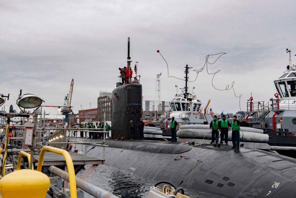 USS Topeka Homeport Change