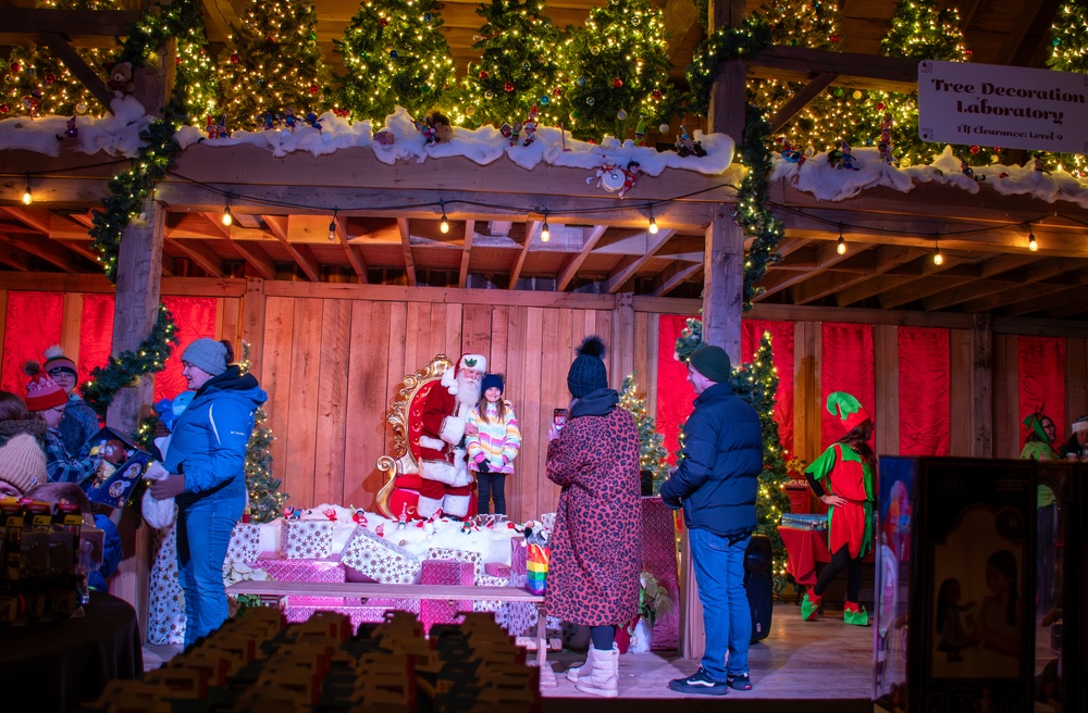 Indiana National Guard families attend Merry Prairie Holiday to celebrate the holidays