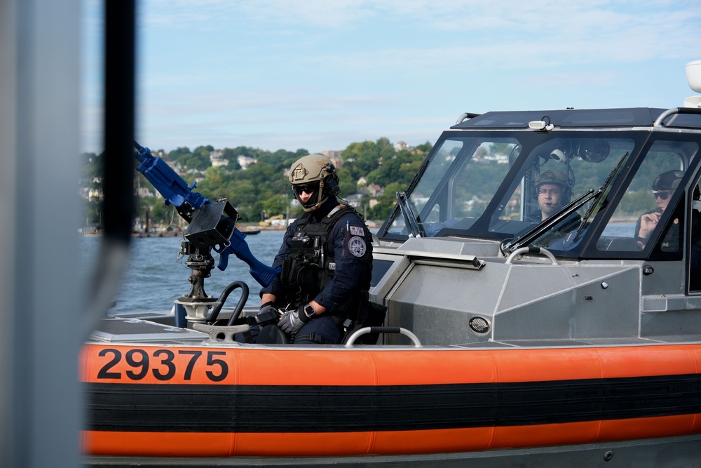 Coast Guard MSST Units Conduct First Annual Roundup for Tactical Training in New York Harbor