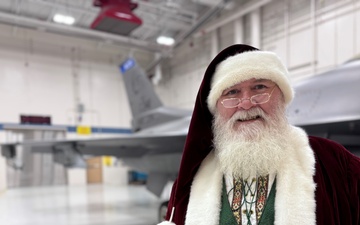 Santa Joins Children at 148th Fighter Wing Holiday Party