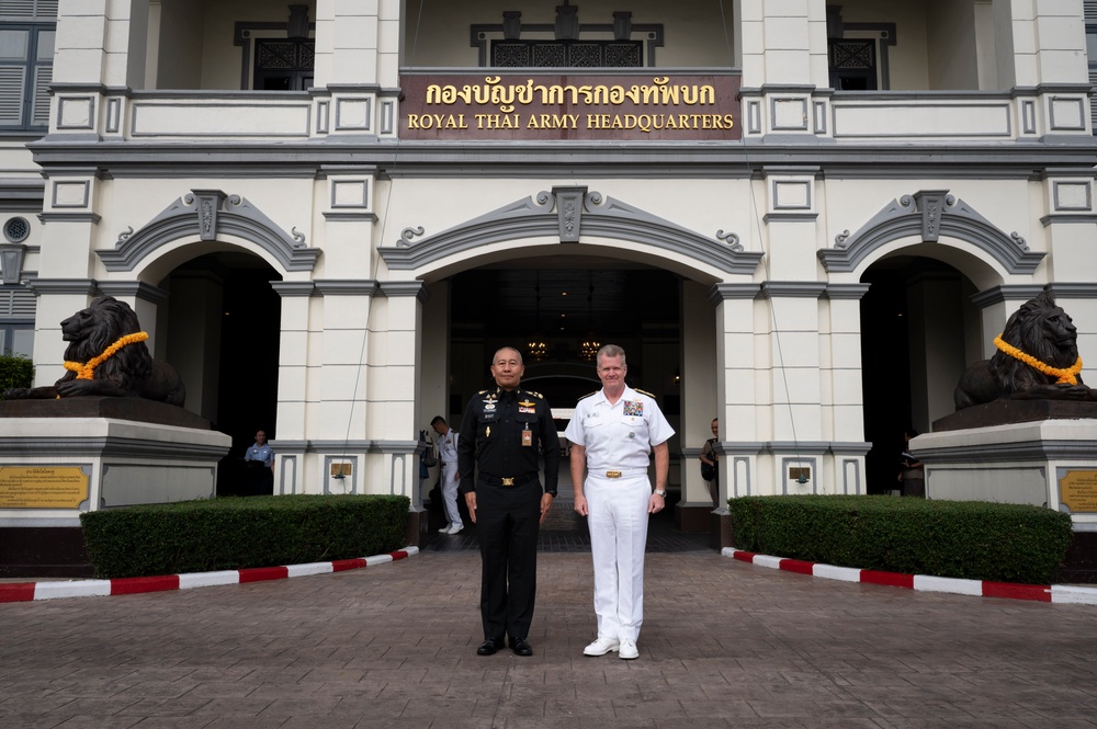 USINDOPACOM commander visits Royal Thai Army Headquarters