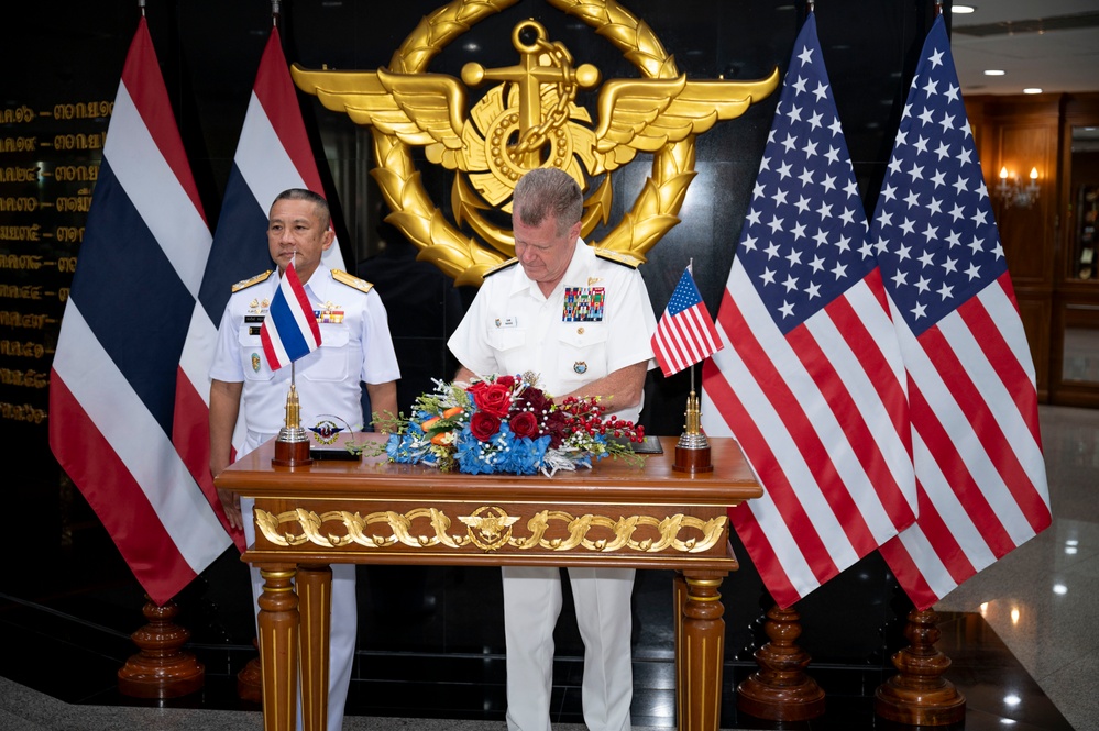 USINDOPACOM commander visits Royal Thai Armed Forces Headquarters