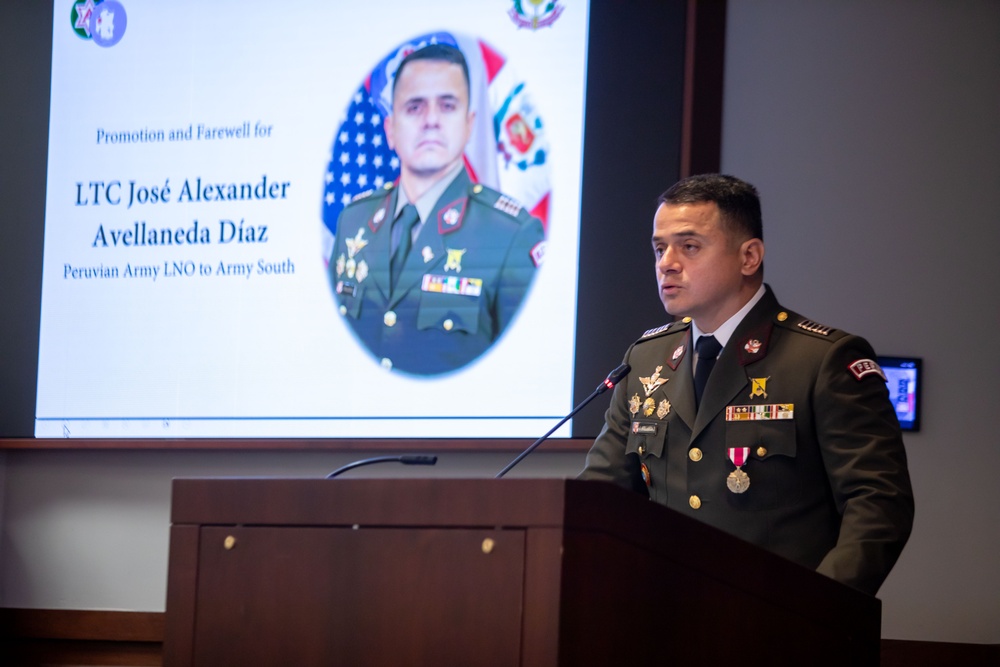 US Army South Peruvian Partner Nation Liaison Officer is Promoted to Colonel and Bids Farewell to the Unit