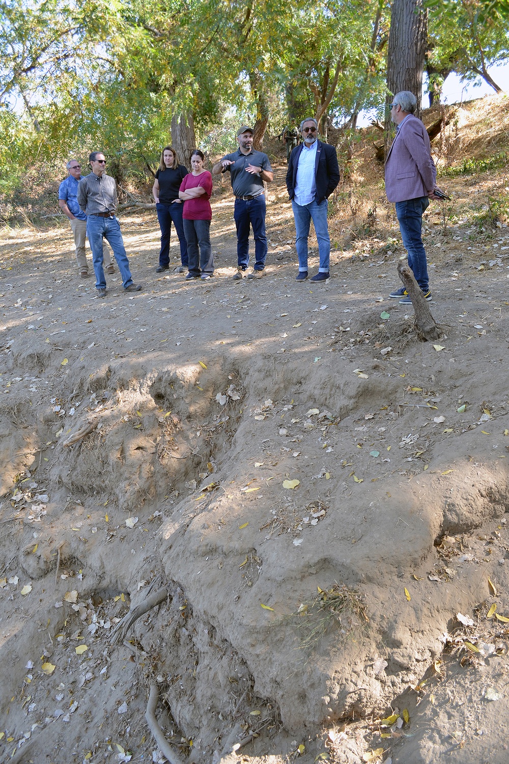 Congressman visits U.S. Army Corps of Engineers Sacramento District project sites