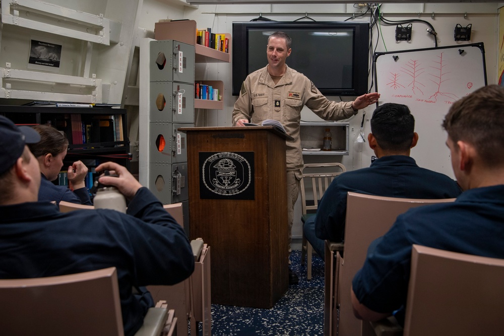 USS Sterett conducts routine operations as part of the Carl Vinson Carrier Strike Group