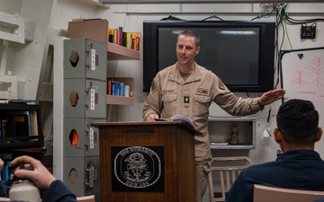 USS Sterett conducts routine operations as part of the Carl Vinson Carrier Strike Group