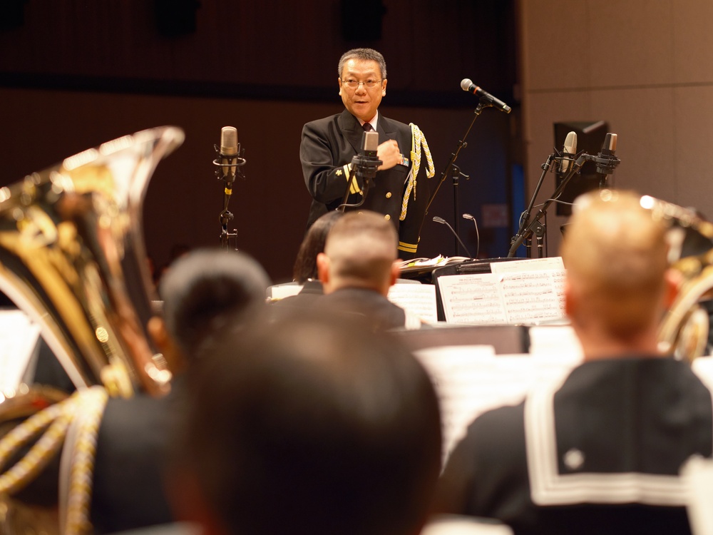 7th Fleet Band Hosts Joint Holiday Concert Celebration