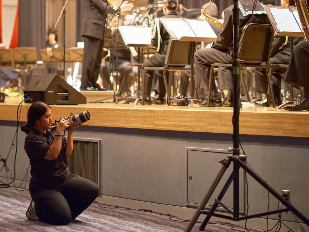 7th Fleet Band Hosts Joint Holiday Concert Celebration