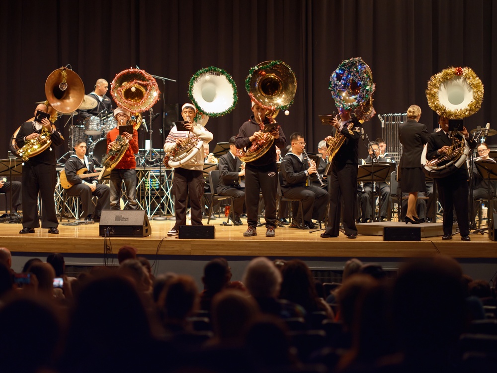 7th Fleet Band Hosts Joint Holiday Concert Celebration