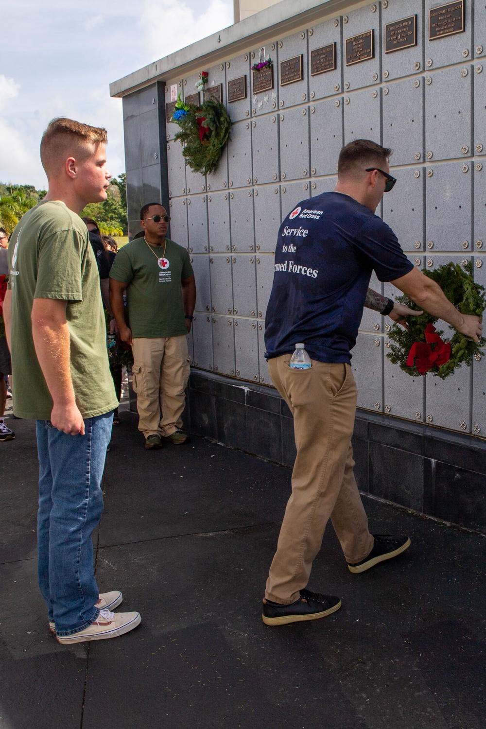 Camp Blaz Marines and Sailors participate in Wreaths Across America