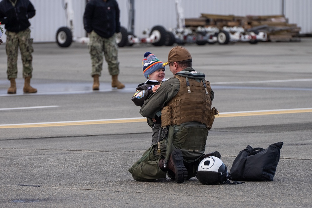 VAQ-133 Returns to Whidbey Island