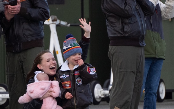 VAQ-133 Returns to Whidbey Island