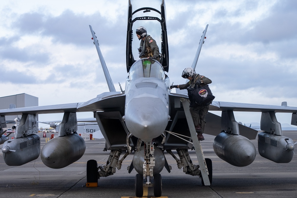 VAQ-133 Returns to Whidbey Island