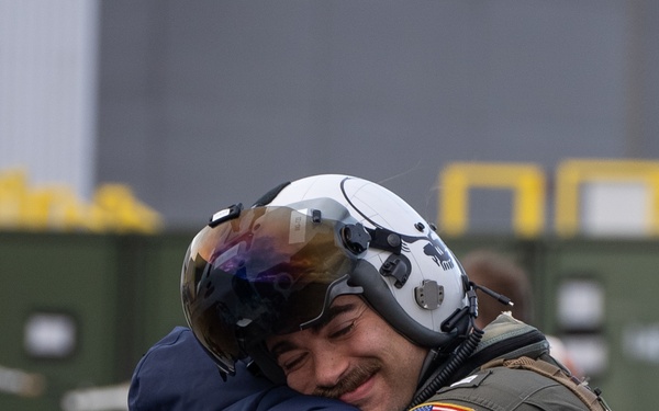 VAQ-133 Returns to Whidbey Island