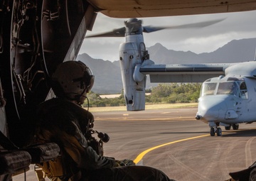 VMM-268 supports Joint-Operation Gun Raid training