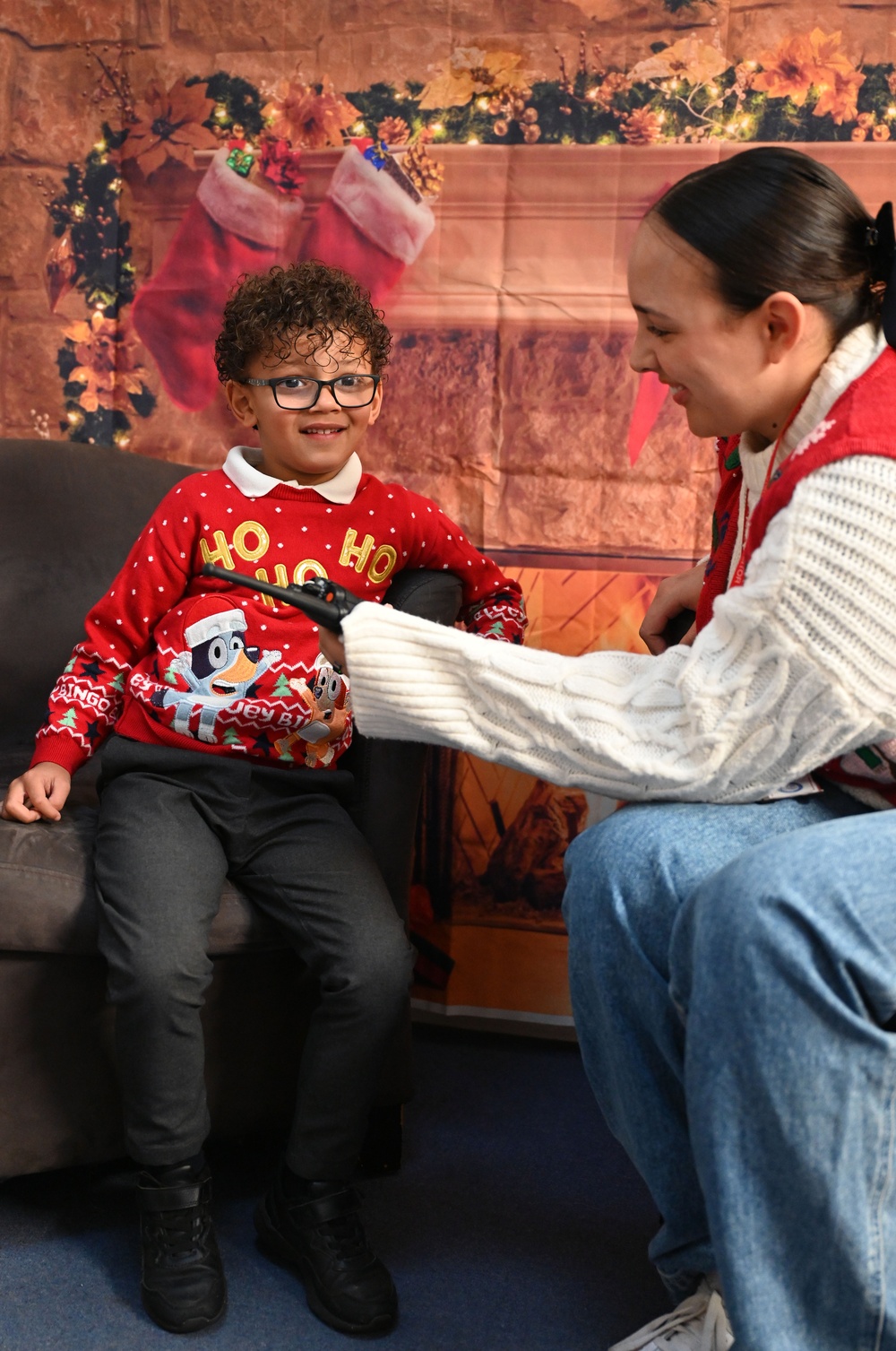 100th CS Airmen help local children connect with North Pole via ‘Radio Santa’