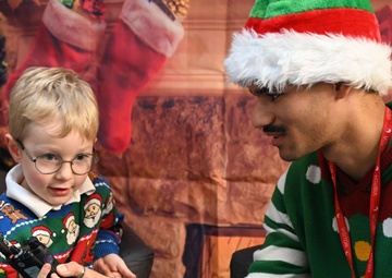 100th CS Airmen help local children connect with North Pole via ‘Radio Santa’