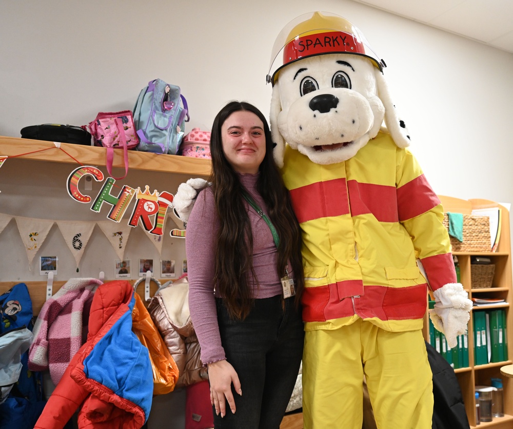 Sparky the Fire Dog visits local pre-school, Suffolk Constabulary