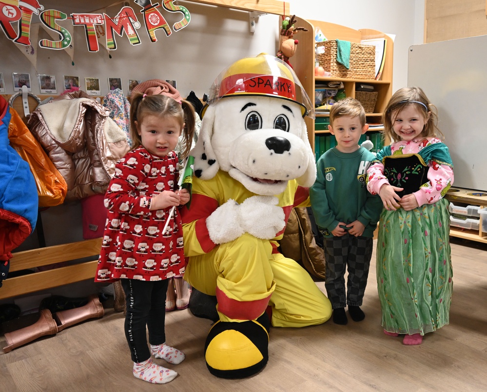 Sparky the Fire Dog visits local pre-school, Suffolk Constabulary