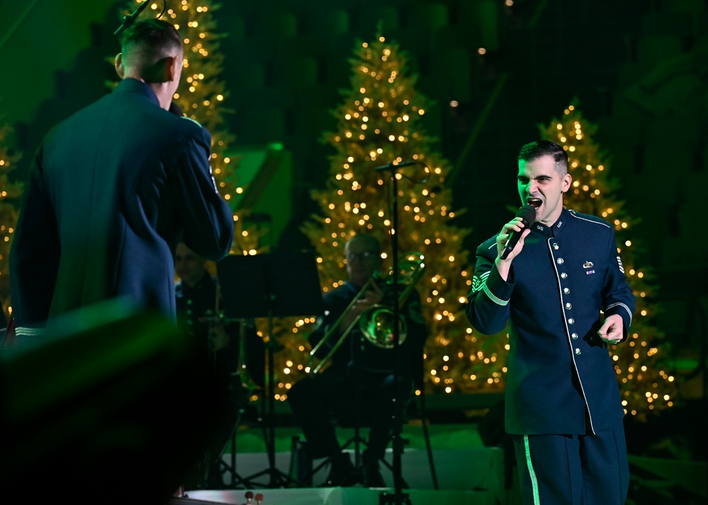 Air Force Band holiday concert