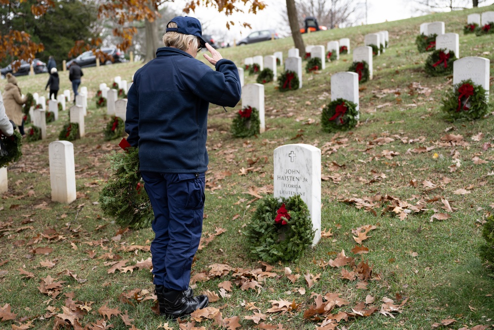 Senior U.S. Military Leaders Lay Wreaths in Section 37