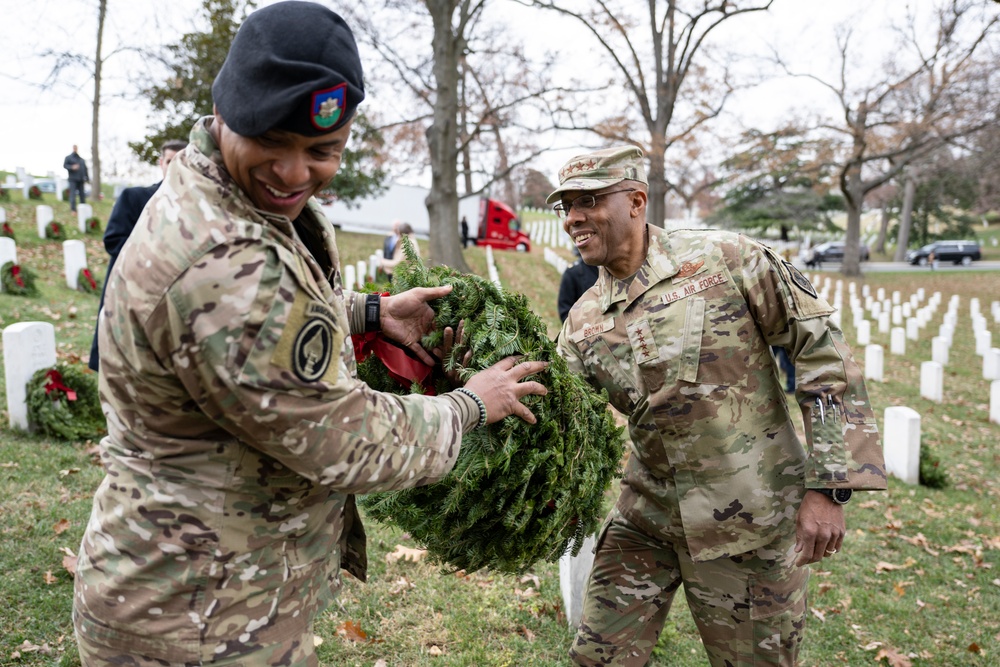 Senior U.S. Military Leaders Lay Wreaths in Section 37