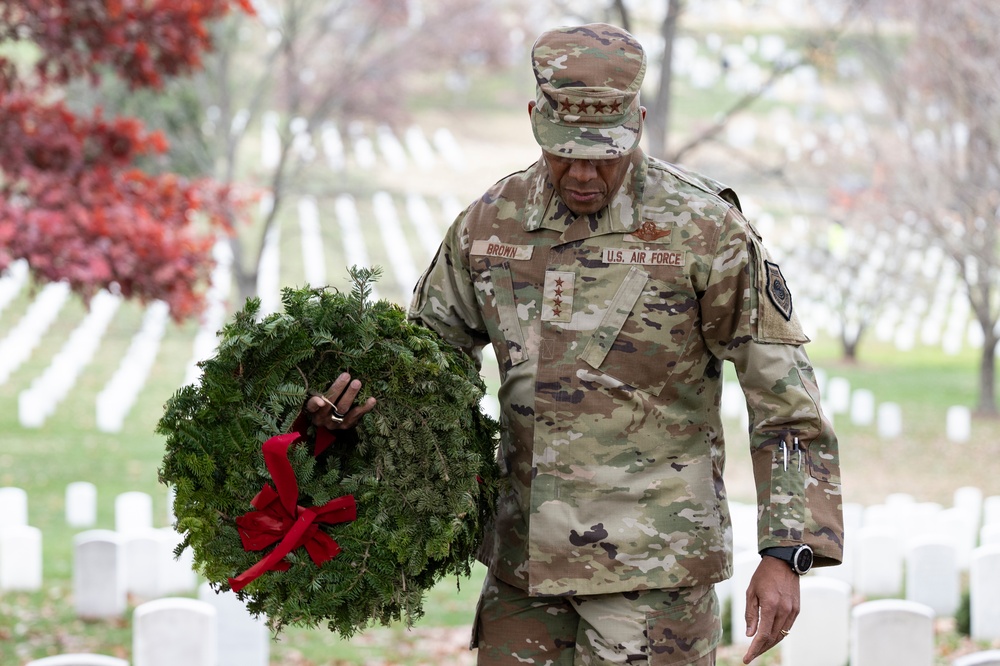 Senior U.S. Military Leaders Lay Wreaths in Section 37