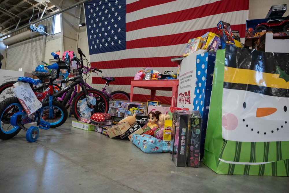 43rd AMOG supports 2024 Randy Oler Memorial Operation Toy Drop