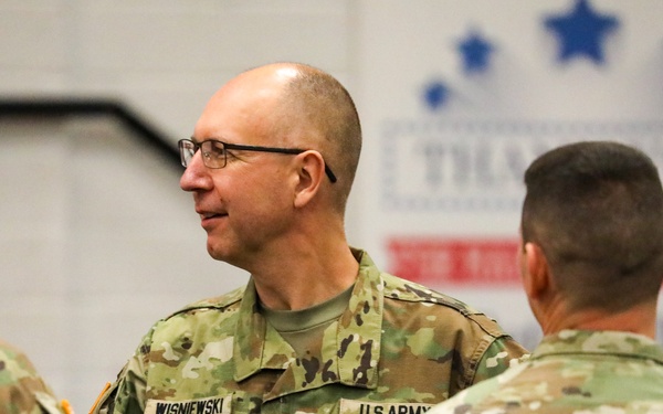 San Antonio based Army Reserve unit welcomes new commanding officer