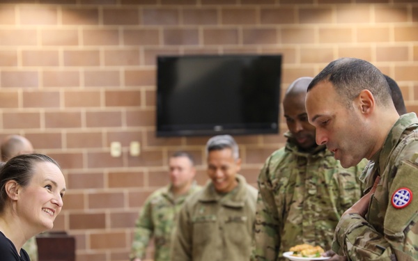San Antonio based Army Reserve unit welcomes new commanding officer