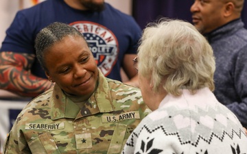 San Antonio based Army Reserve unit welcomes new commanding officer