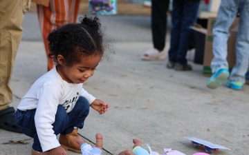 Fort Gregg-Adams Soldier gives back to her community during the holidays