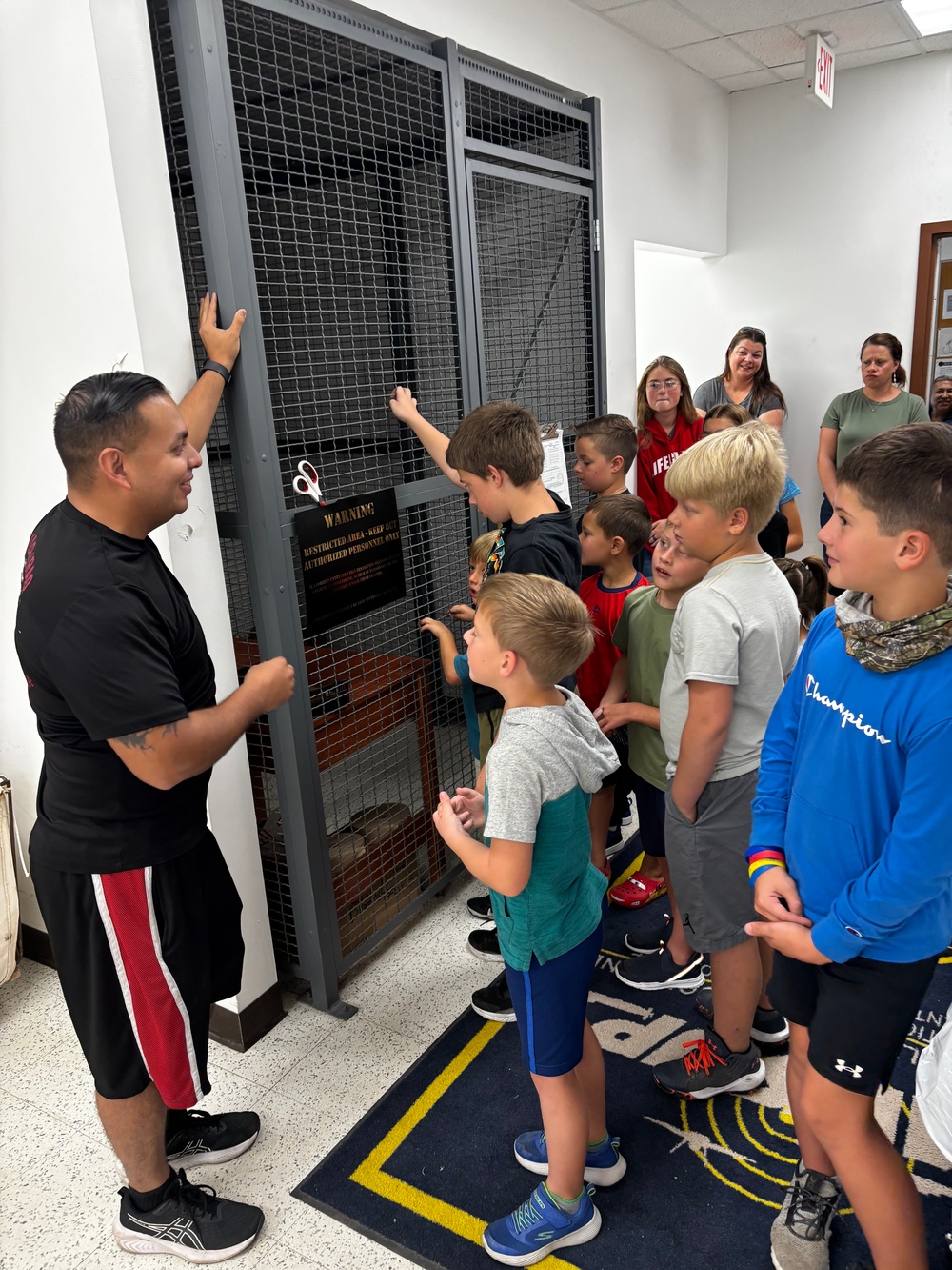 Students visit NS Guantanamo Bay, Cuba post office