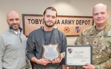 Tobyhanna presents awards to this quarter’s top talent