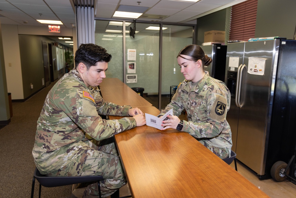 WRAIR-West Soldiers participate in Peer Advisor Training