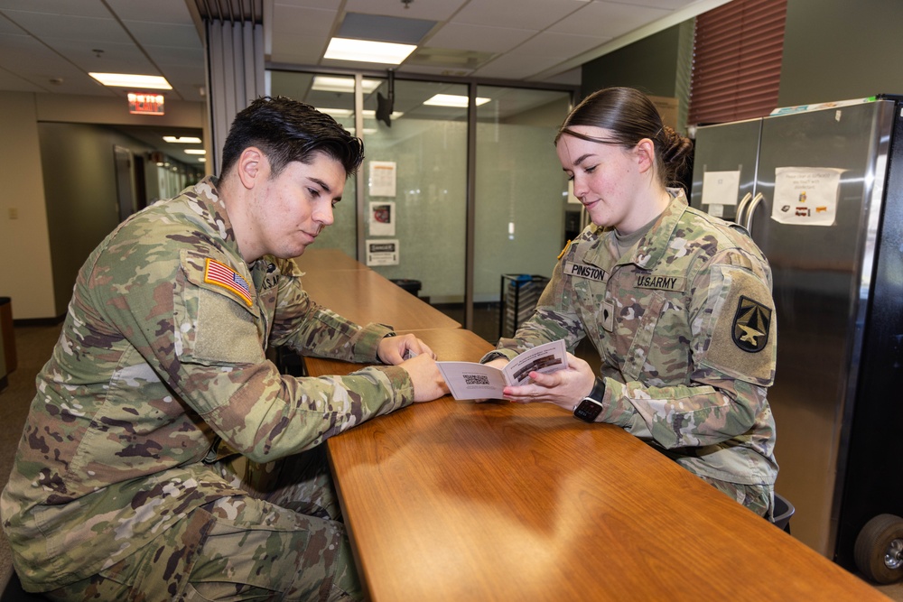 WRAIR-West Soldiers participate in Peer Advisor Training