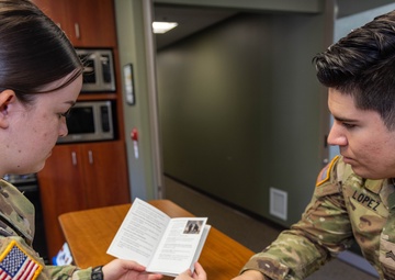 WRAIR-West Soldiers participate in Peer Advisor Training