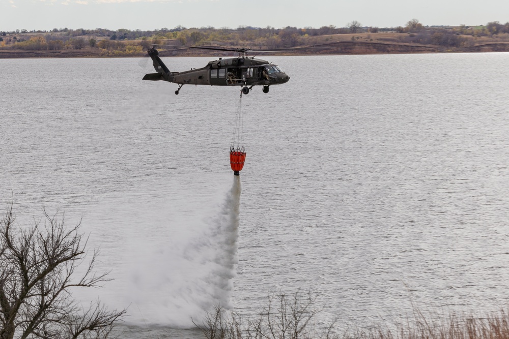 US Army trains at Milford Lake