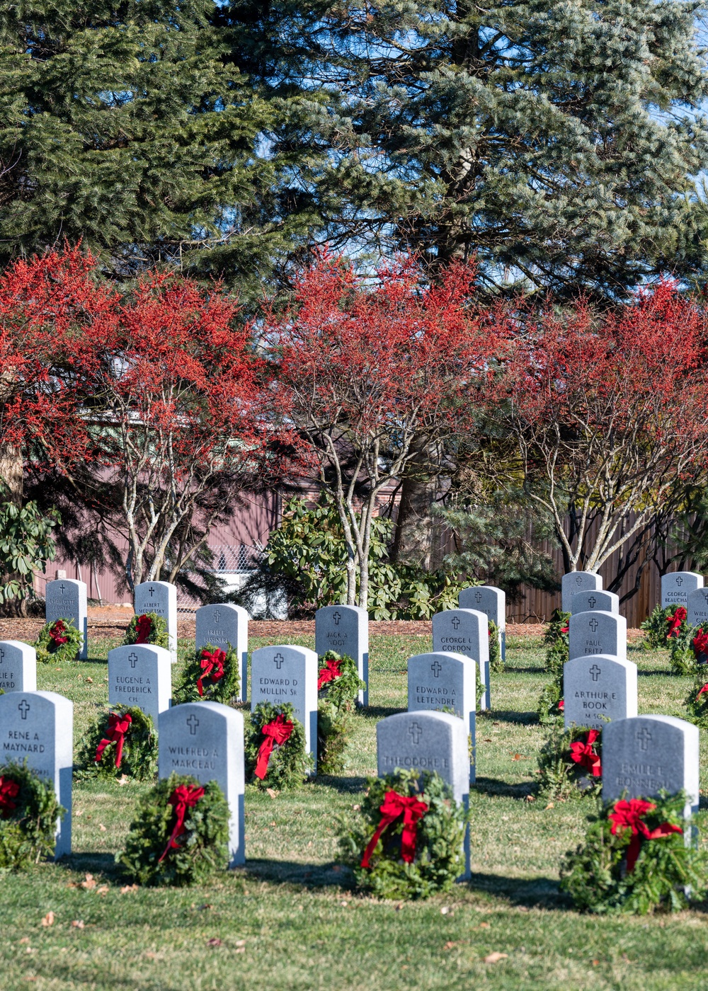 104th Fighter Wing volunteers with Wreaths Across America