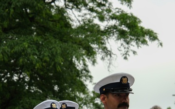 Coast Guard members participate in Memorial Day service