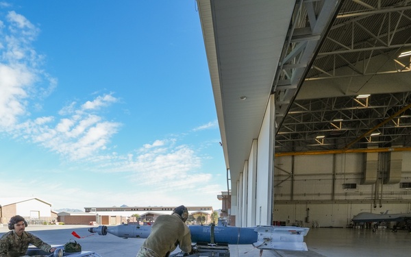 Load Crew Comp Tiger AMU vs. Reaper AMU