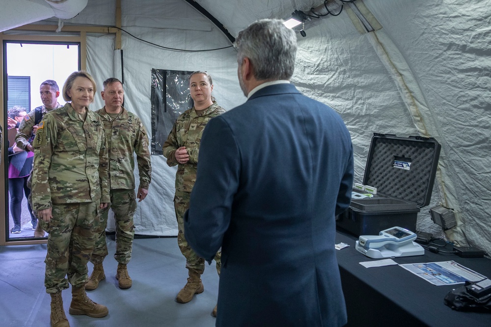 Army Surgeon General visits Fort Detrick, learns of medical development advances heading into 2025