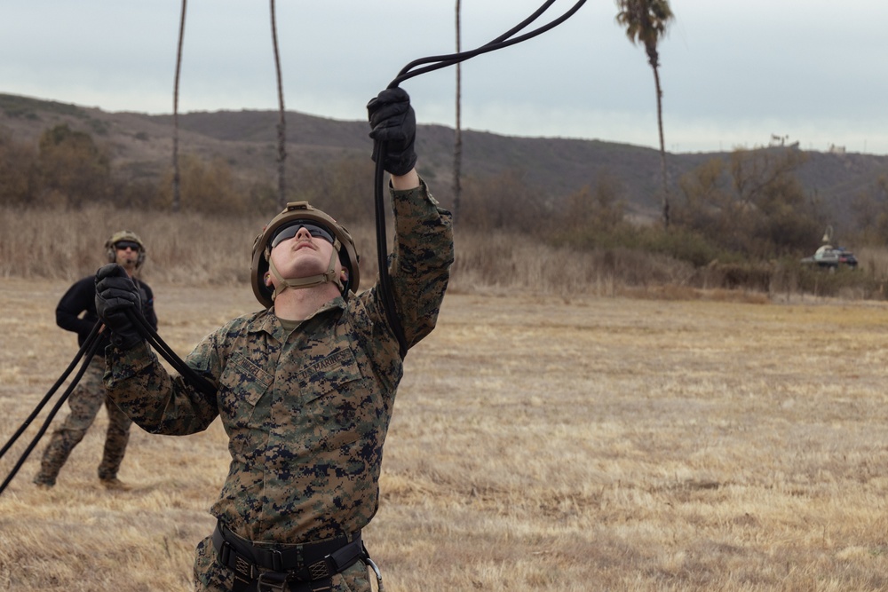 Marines conduct Helicopter Rope Suspension Techniques course with EOTG