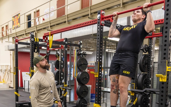 Soldiers from WRAIR-West participate in BET-HIIT training