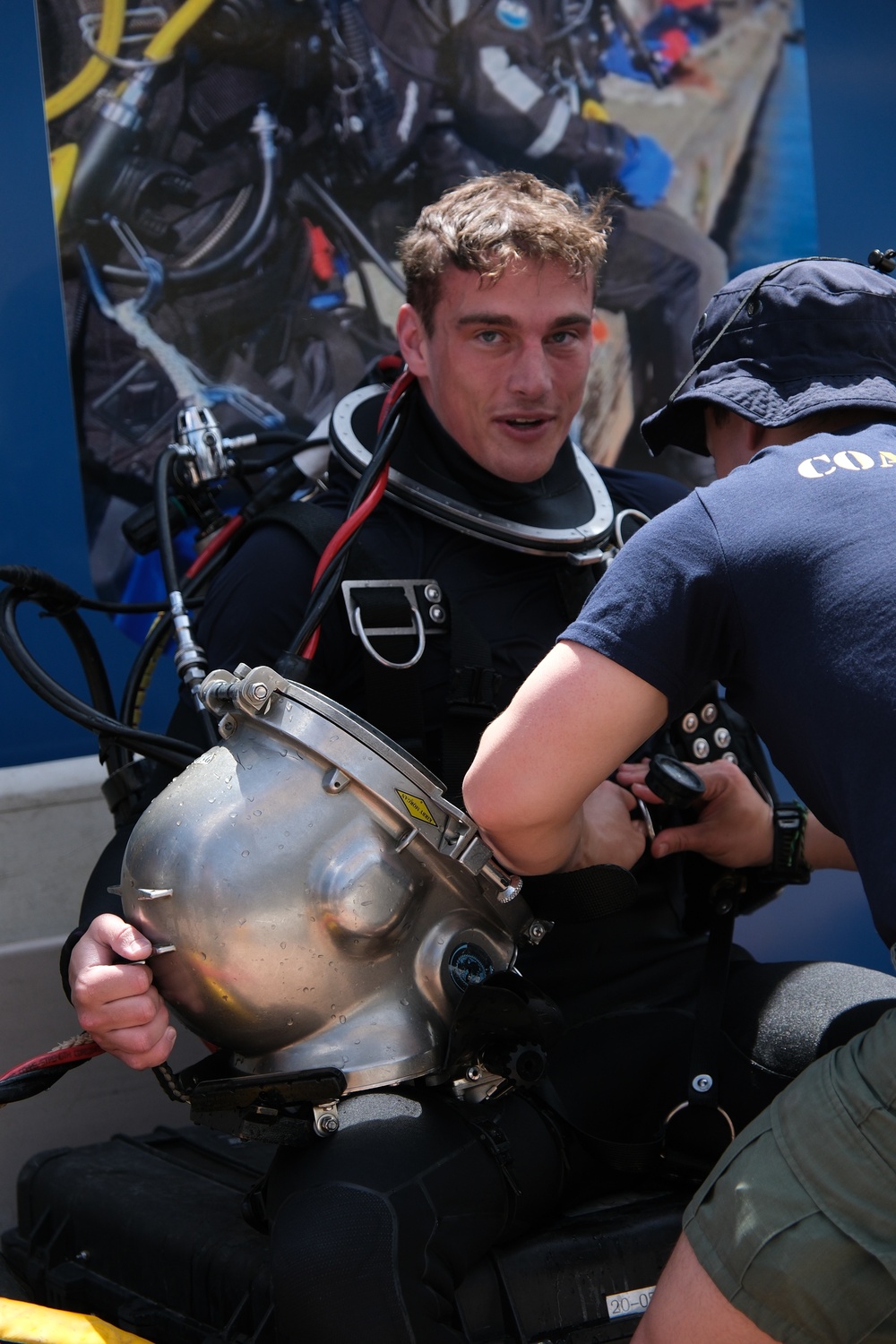 Coast Guard Divers support recruitment during Fleet Week