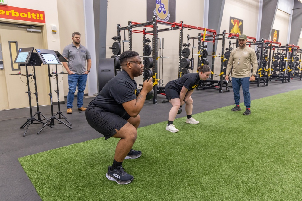 Soldiers from WRAIR-West participate in BET-HIIT training