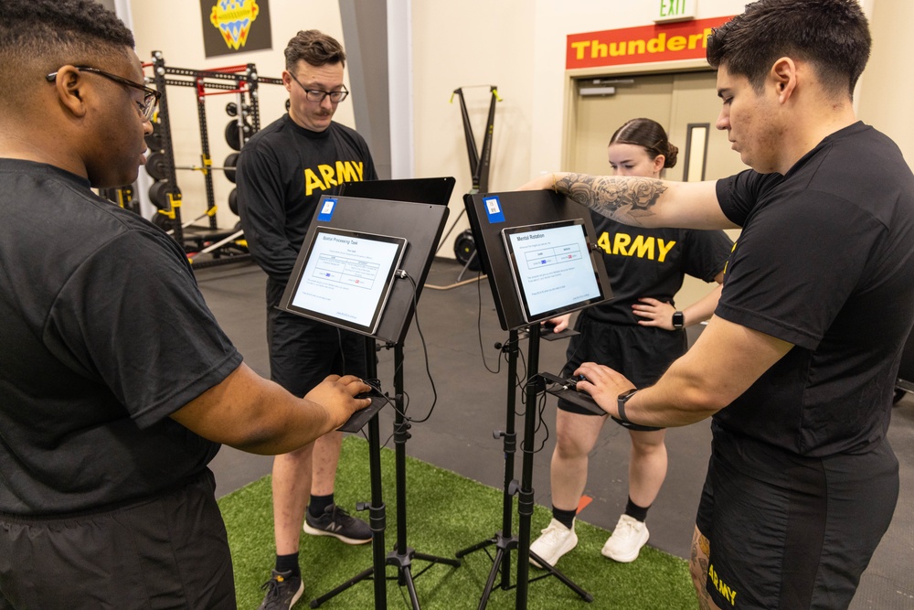 Soldiers from WRAIR-West participate in BET-HIIT training