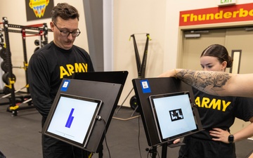 Soldiers from WRAIR-West participate in BET-HIIT training
