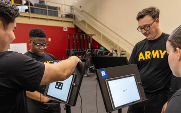 Soldiers from WRAIR-West participate in BET-HIIT training