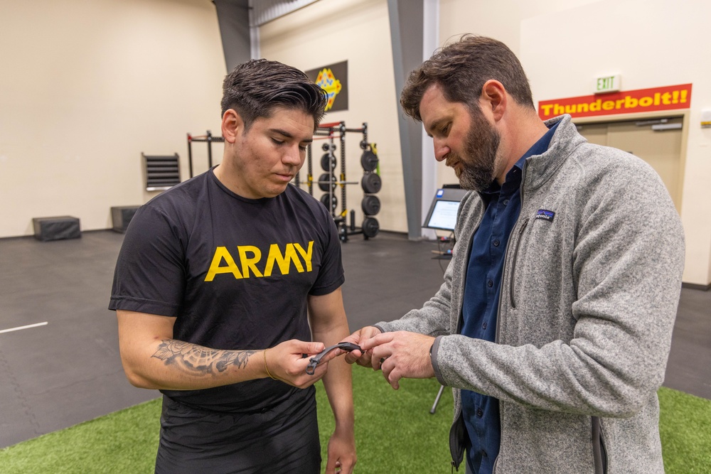 Soldiers from WRAIR-West participate in BET-HIIT training